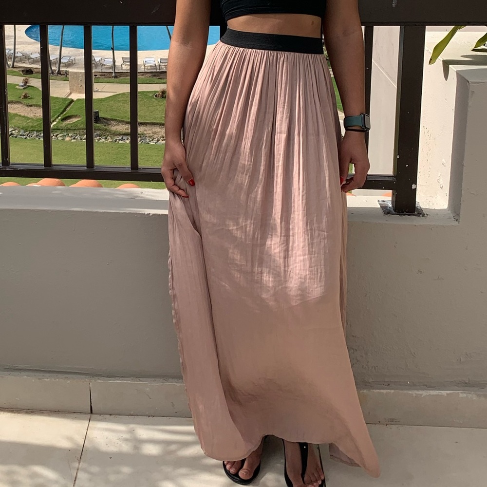 Maxi skirt